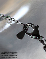 It never gets easier you just get stronger - Bracelet - Stainless Steel - CutAndJacked Shop
